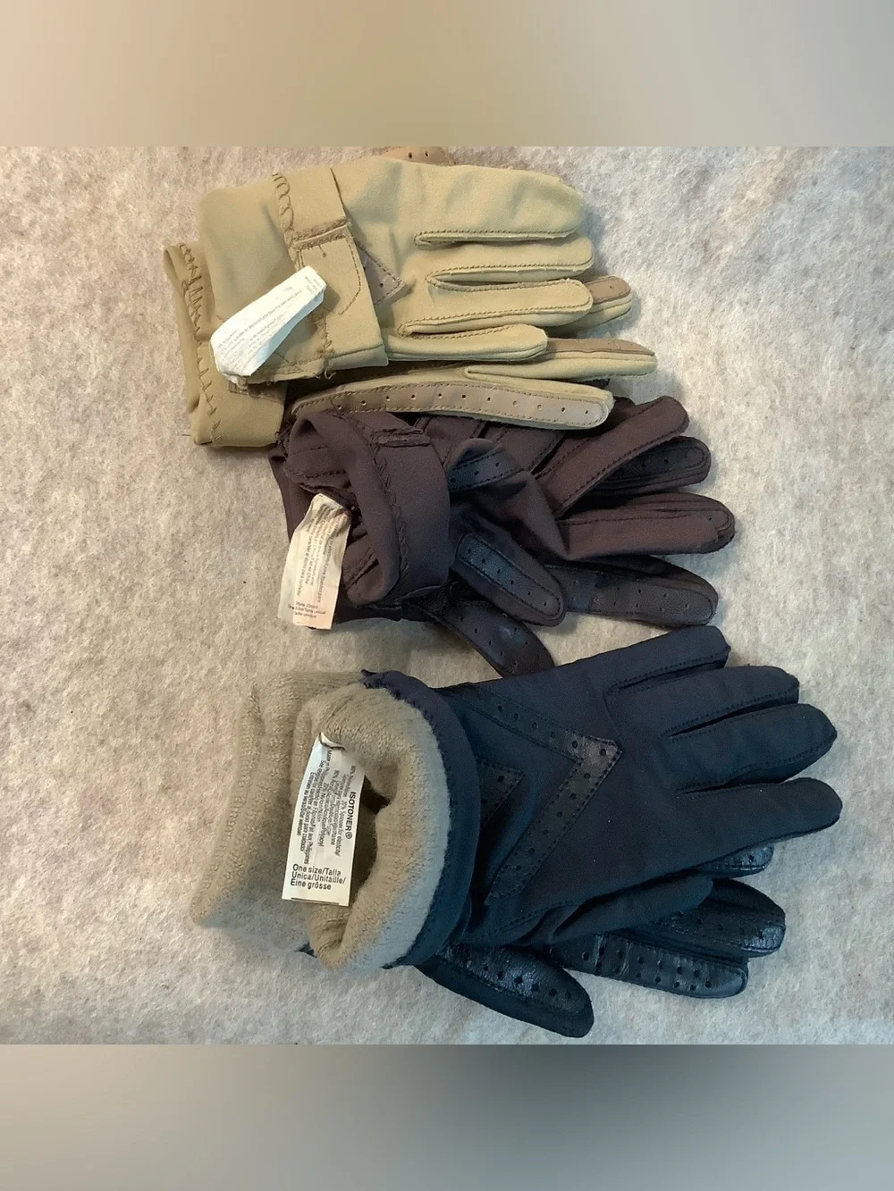 3 pair Vintage Isotoner women’s sized SMALL driving gloves